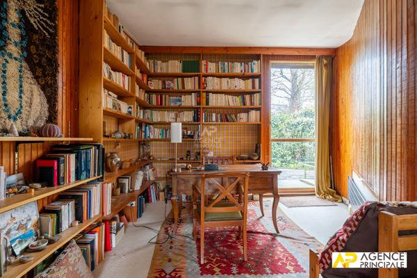 Maison Maisons Laffitte 6 pièce(s) 140.85 + sous sol €750 000 ** - Référence 4663