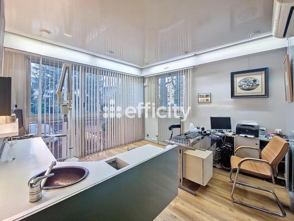 Local Commercial 5 pièces - 94 m²