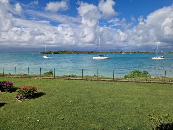 Gosier (97190) Appartement d’exception en duplex à Bas-du-Fort – Vue mer panoramique, prestations haut de gamme