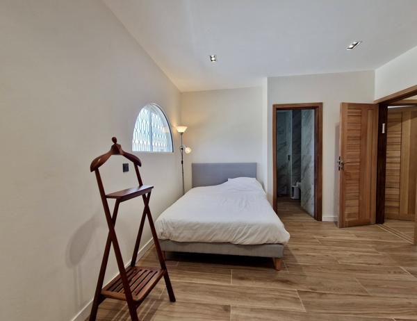 Gosier (97190) Appartement d’exception en duplex à Bas-du-Fort – Vue mer panoramique, prestations haut de gamme