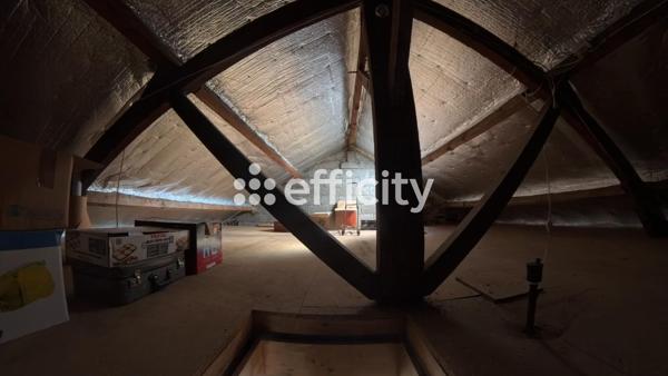 Maison 5 pièces - 96 m² Exclusivité efficity