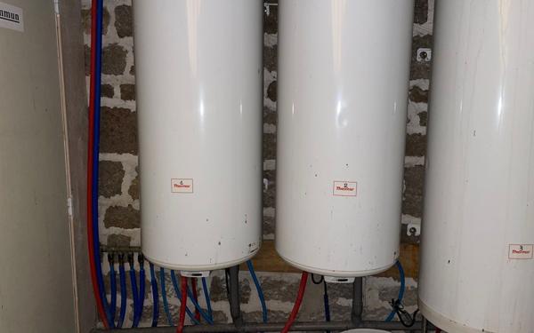 Immeuble à vendre    12 pièces • 191,85 m2 Plouray