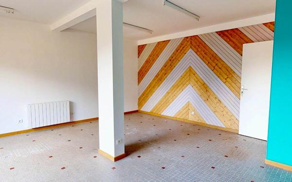 Immeuble à vendre    12 pièces • 191,85 m2 Plouray