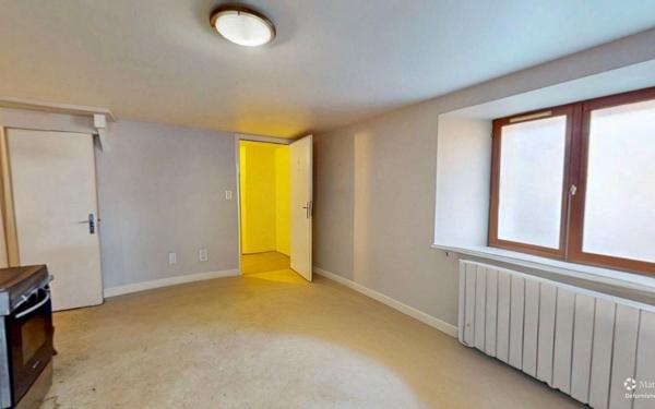 Immeuble à vendre    12 pièces • 191,85 m2 Plouray