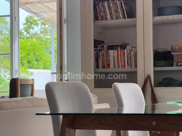 CHARMANTE MAISON RÉTAISE AVEC JARDIN CLOS ET TERRASSE ET  GARAGE AU CŒUR DE LOIX
