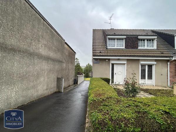 Maison à louer 4 pièces 83m² Les Rues-des-Vignes (59258)