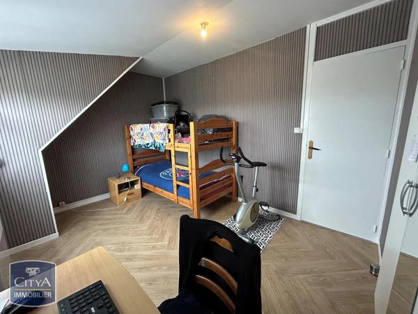Maison à louer 4 pièces 83m² Les Rues-des-Vignes (59258)