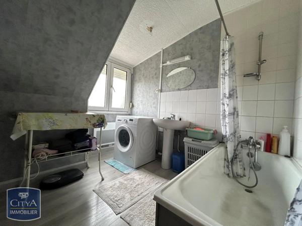 Maison à louer 4 pièces 83m² Les Rues-des-Vignes (59258)