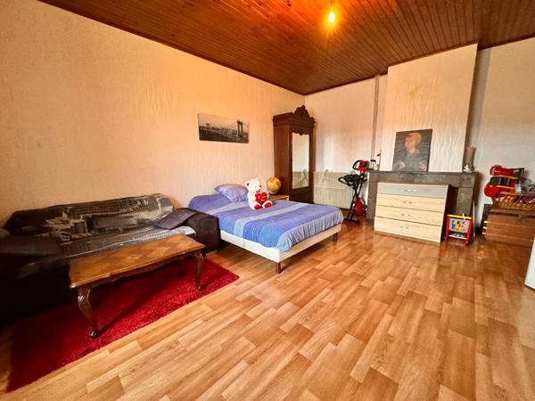 Maison de village fort potentiel à rénover de 144 m² à Arlay (Jura)