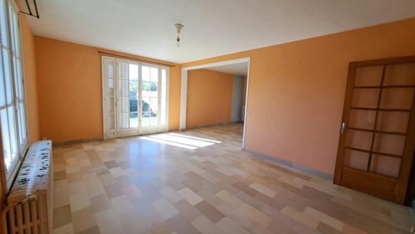 Maison à vendre 8 pièces VIC SUR AISNE (02) - TRAVAUX A PREVOIR