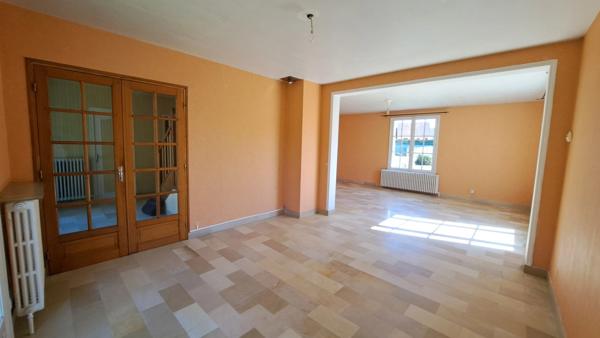 Maison à vendre 8 pièces VIC SUR AISNE (02) - TRAVAUX A PREVOIR