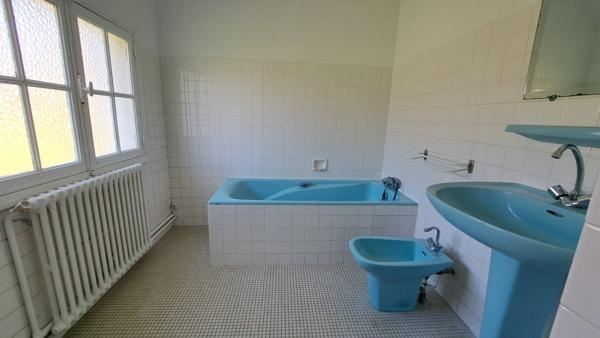 Maison à vendre 8 pièces VIC SUR AISNE (02) - TRAVAUX A PREVOIR