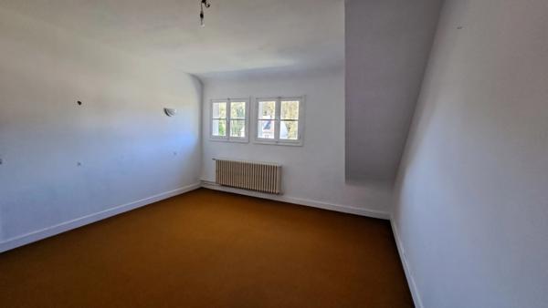 Maison à vendre 8 pièces VIC SUR AISNE (02) - TRAVAUX A PREVOIR