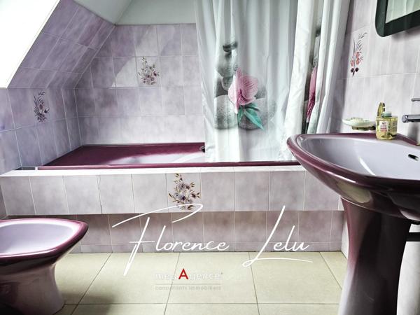 Maison à PLOUFRAGAN, 22440 - 6 pièces 147m²