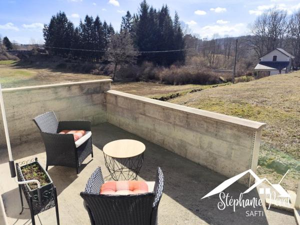 Belle maison en pierre