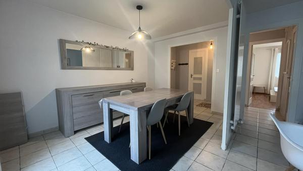 Appartement
                                                                                                                                                                                                                                                                                                                        2 pièce(s)                                                                                                                                                                                                          1 chambre(s)                                                                                                                                                                                                          54.92  m²