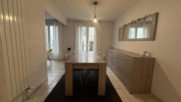Appartement
                                                                                                                                                                                                                                                                                                                        2 pièce(s)                                                                                                                                                                                                          1 chambre(s)                                                                                                                                                                                                          54.92  m²