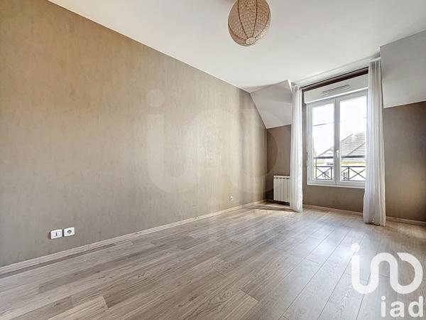 Appartement à vendre 4 pièces 80 m² Émerainville