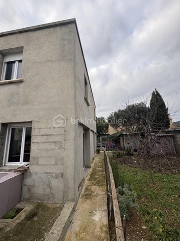 Maison de 240 m²