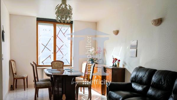 Maison 3 pièces - 79 m² Exclusivité