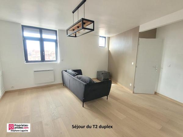 Immeuble mixte Estaires avec local commercial 100m² et 1T2 duplex