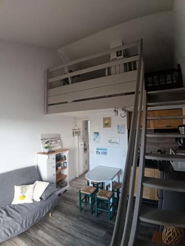 Appartement  1 pièce + mezzanine - 25.08 m2 - Saint-Hilaire de Riez -  94900  TTC
