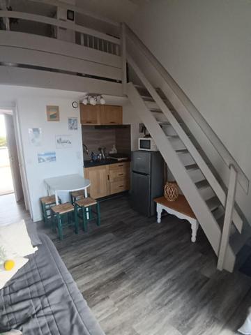 Appartement  1 pièce + mezzanine - 25.08 m2 - Saint-Hilaire de Riez -  94900  TTC