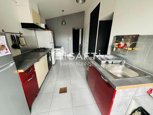 Maison de 110 m² et un appartement de 50 m² soit 160 m² de surface totale!