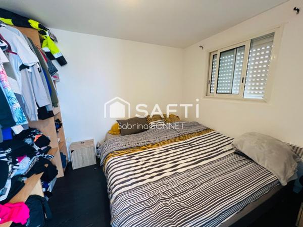 Maison de 110 m² et un appartement de 50 m² soit 160 m² de surface totale!