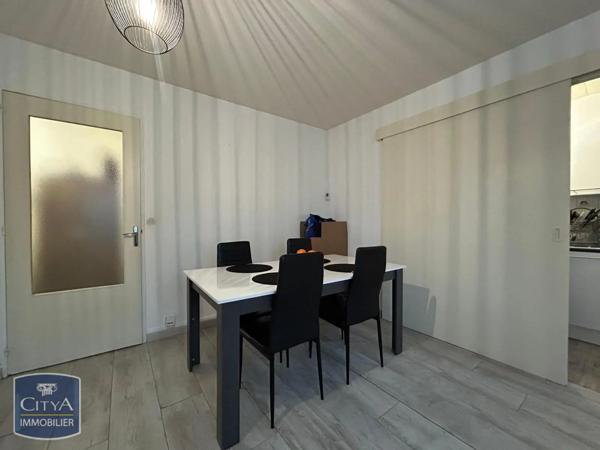 Appartement à louer 1 pièce 34.4m²