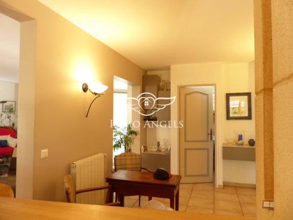 MAISON FAMILIALE 211m²