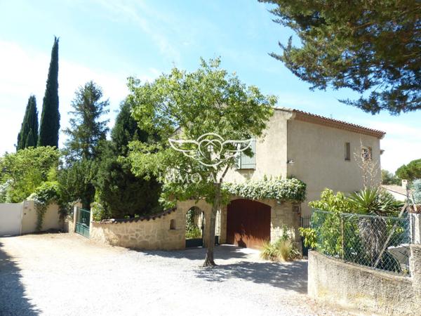 MAISON FAMILIALE 211m²