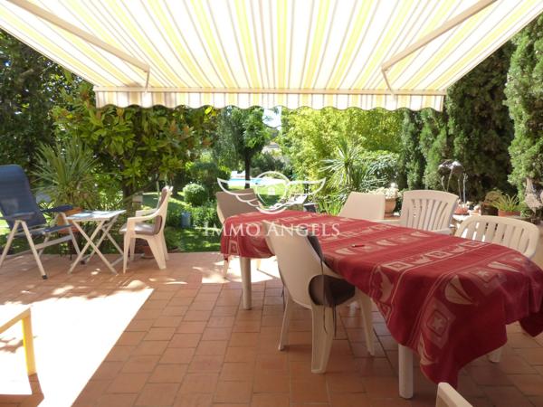 MAISON FAMILIALE 211m²