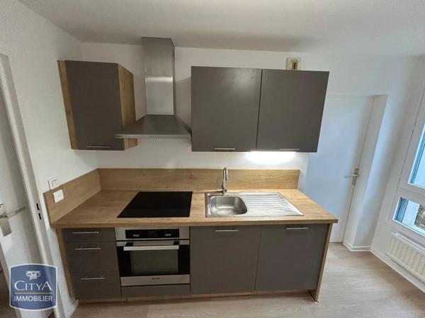 Appartement à louer 5 pièces 99.75m² Besançon (25000)