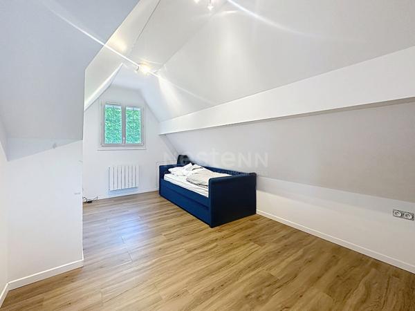 Maison Lamorlaye 8 pièces 160 m2