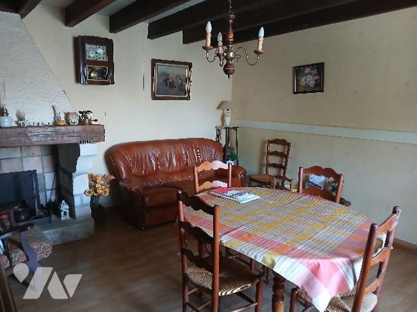 Maison à vendre à FENIOUX (79160)