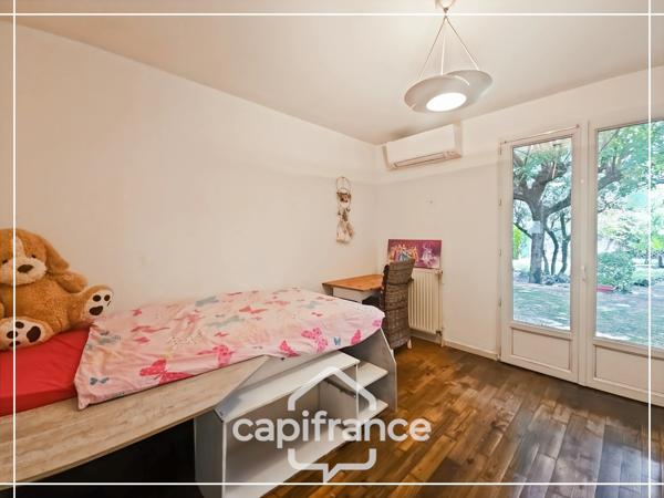 Maison en pierre, 4 chambres,jardin sans vis-à-vis, garage, commodités à pied