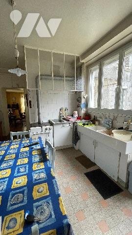 TOURY Maison de caractère avec beaux volumes