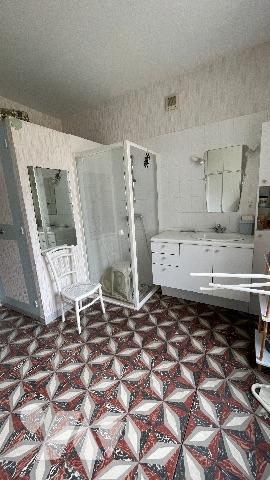 TOURY Maison de caractère avec beaux volumes