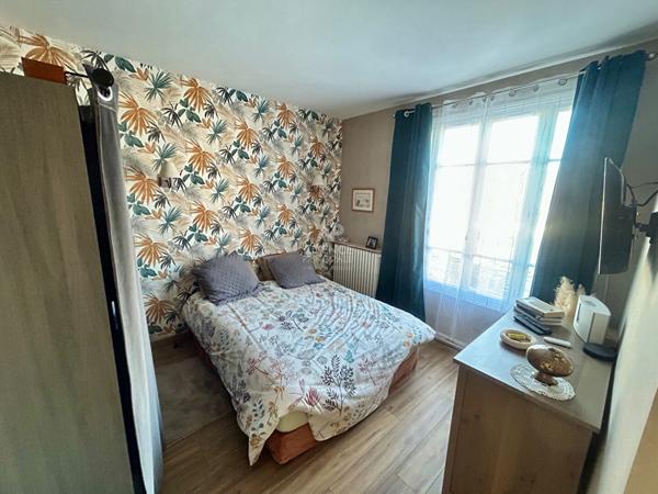 Maison Poissy 6 pièce(s) 120 m2 €539 000 ** - Référence 8996