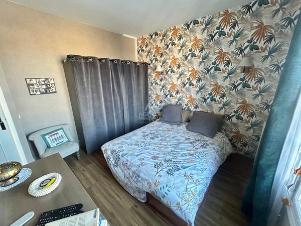 Maison Poissy 6 pièce(s) 120 m2 €539 000 ** - Référence 8996