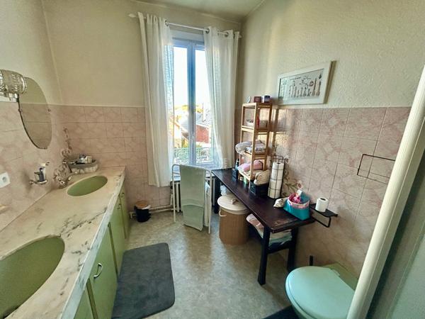 Maison Poissy 6 pièce(s) 120 m2 €539 000 ** - Référence 8996