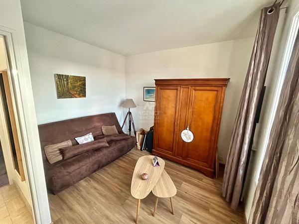 Maison Poissy 6 pièce(s) 120 m2 €539 000 ** - Référence 8996