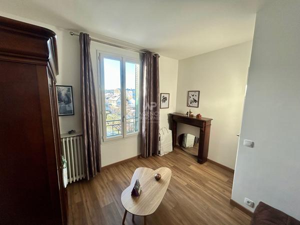 Maison Poissy 6 pièce(s) 120 m2 €539 000 ** - Référence 8996