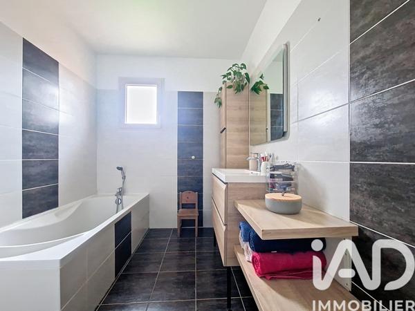Maison à vendre 5 pièces 129 m² Régnié-Durette