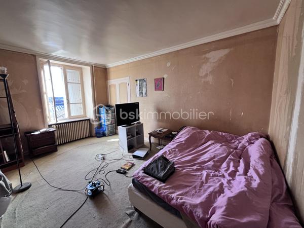 Maison en pierre de 177 m²