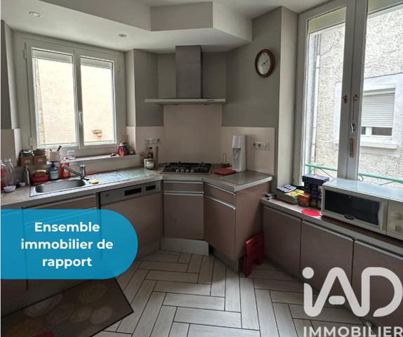 Immeuble à vendre 259 m² Saint-Céré