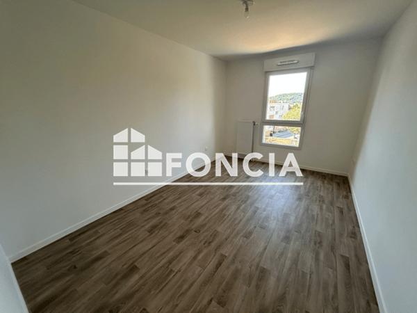 Location Appartement 2 pièces 47.5 m² - RESIDENCE COEUR BOISE Saint Aubin Les Elbeuf 76410
