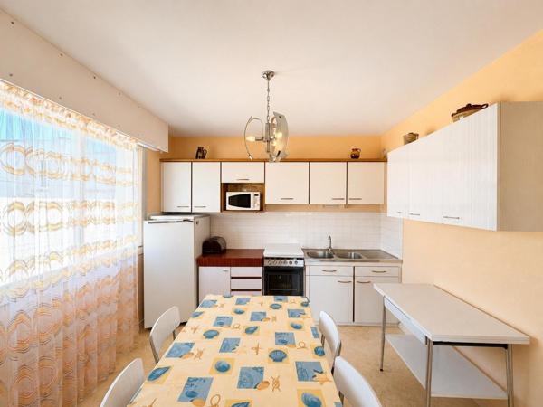 Appartement Jullouville : plage et commerces à pied, 47 m2