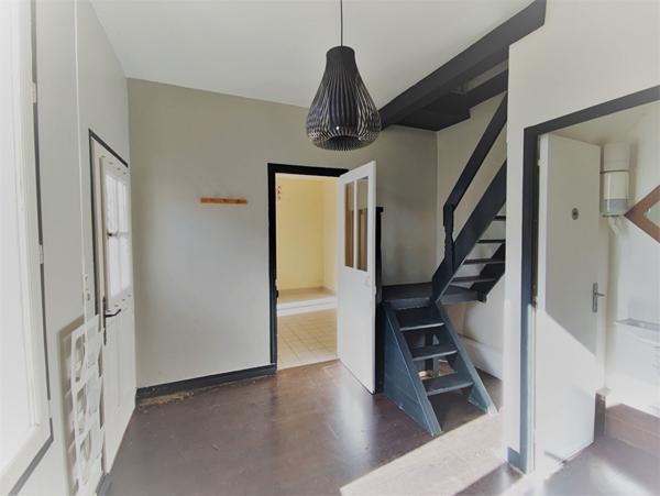 Location bureau Mantes-la-Jolie - 34 m² - 520 €/mois